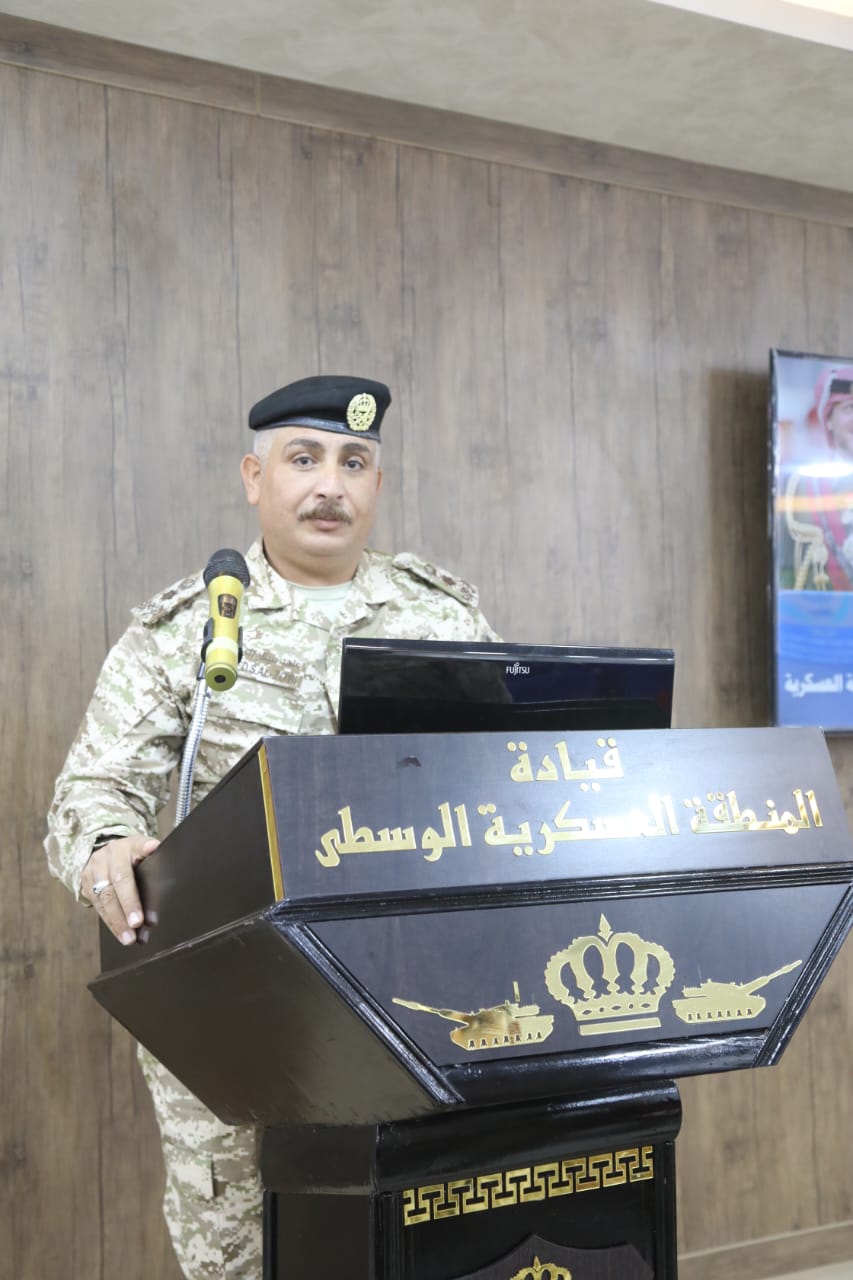 عاهد الزعبي مبارك الترفيع لرتبه مقدم في الجيش العربي